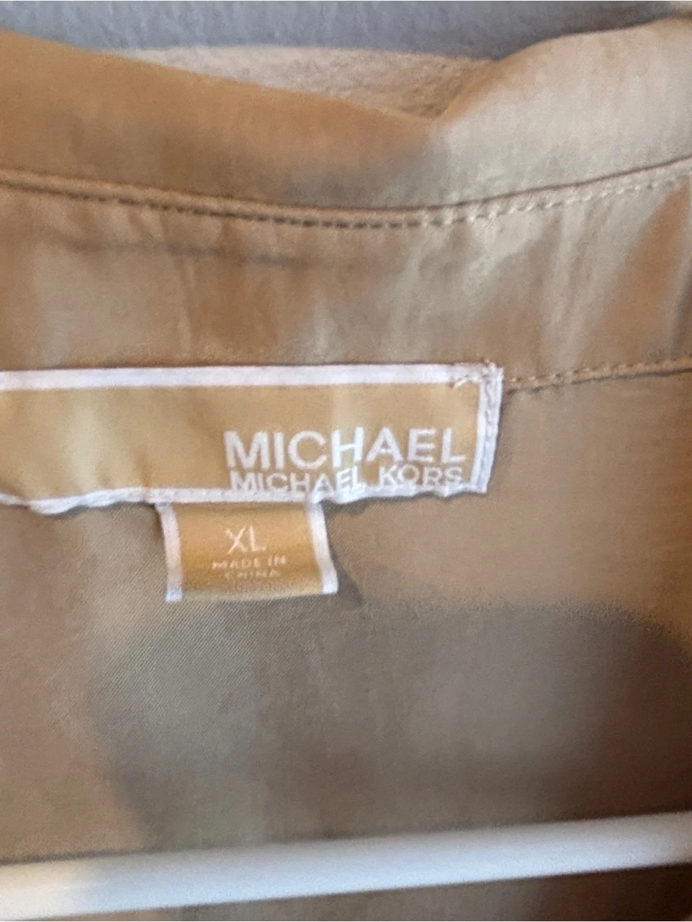 Michael Kors women’s Khaki Short-Sleeve Button-Down Shirt
